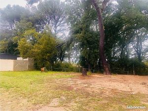 Terrain 340 m² Vernegues