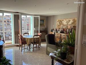 Beau t3 + balcons sebastopol