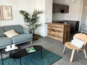 Appartement 4 pièces avec balcon - MIRAMAS