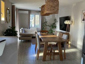 À vendre  villa centre du village Graveson