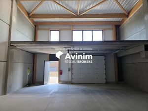Local d'activité de 157 28 m² - 10 minutes de Montpellier - A