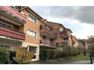 Location appartement  69.71 m² T-3 à Sérézin-du-Rhône  915 €