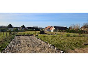 Terrain à vendre à OUROUX SUR SAONE - 1981 m²