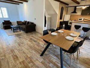 Loft 124 m² + terrasse 30 m² – Marseille 13015 – Location vide