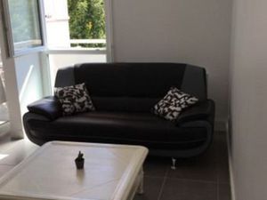 Location appartement 5 pièces 86 m² à Villeurbanne (69100)