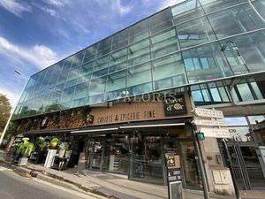 Location bureau 195 m² à Lyon 9 (69009)