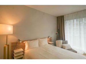 Location appartement 1 pièce 30 m² à Paris 15 (75015)