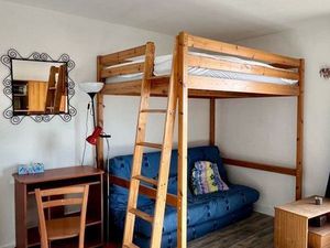 Location appartement 1 pièce 26 m² à Paris 18 (75018)