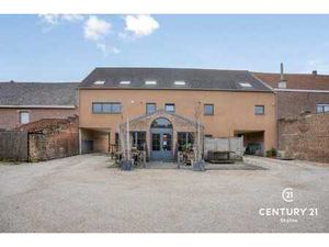 Votre activité dans emplacement visible avec parking