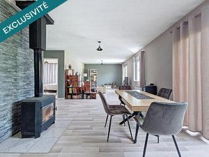 Vente maison 5 pièces 150 m² Longueville (77650)