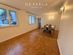Location appartement 70 m² à Paris 15 (75015)
