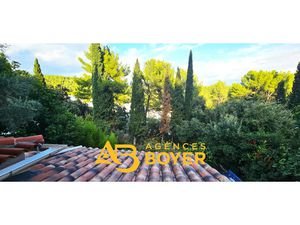 BANDOL - MAISON VUE DEGAGEE ET AU CALME