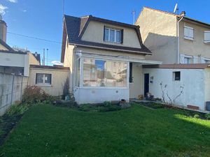 LE BLANC MESNIL Pavillon de 5 pièces sur 402m² de terrain