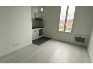 Location appartement  m² T-2 à Clamart  852 €