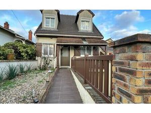 Maison Montigny-lès-Cormeilles 82 m² T-4 à vendre  392 000 €