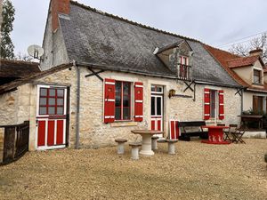 A Vendre - Maison d'habitation avec gîtes à oulches