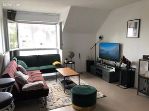 Particulier loue grand T2