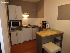 Studio meublé 30m² avec balcon et parking