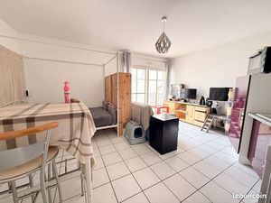 TOURS-Blanqui / Grand Studio 28m² avec cuisine A/É  salle d'eau. Lumineux et calme