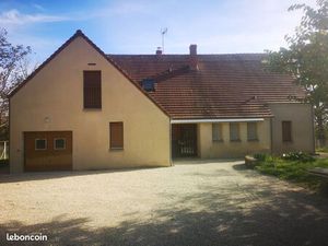 Location maison T6 climatisée centre La Châtre