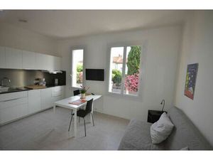 Location appartement 1 pièce 19 m² à Avignon (84000)
