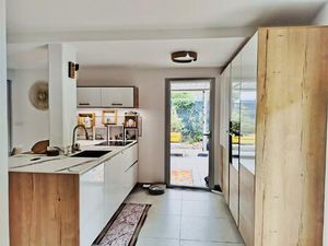 Opportunité aux Issambres : rez-de-jardin proche plage et commerces