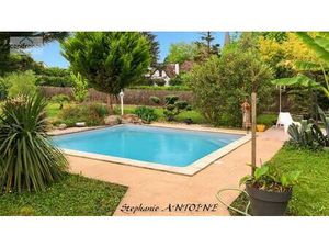 Maison à vendre 9 pièces (315.29 m2 habitables)