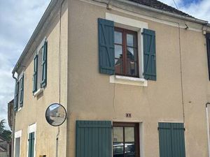 Location maison 3 pièces 42 m² à Saints-en-Puisaye (89520)
