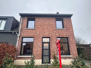 Maison à louer à Mol € 1.150 (LITUL) - ERA Carl Tournier (Lommel) | Zimmo