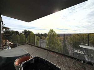 Joli appartement 2ch au Parc de l'allliance! Vue dégagée!