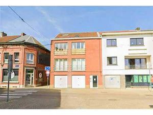 Immeuble de rapport 3 logements + 3 garages