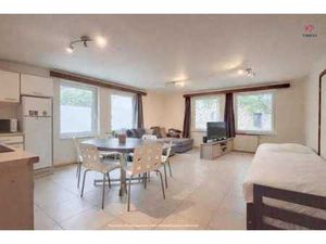 Rez 3 chambres et 2 SDD - quartier Biéreau LLN