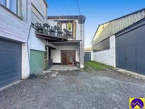 Maison bel étage  3chambres  balcon et garage 2V