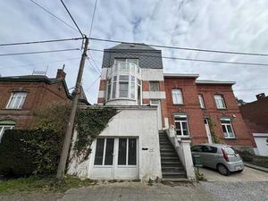 Immeuble de rapport à rénover-Thuin