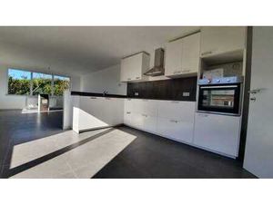 Rez. 2CH jardin et grand garage 100m² - idéal stockage