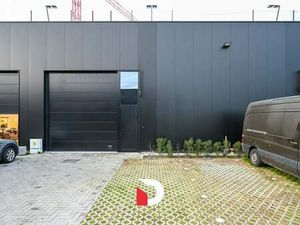 Bien professionnel à louer à Sint-Andries € 1.395 (LIST3) | Zimmo