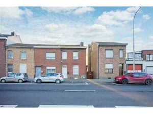 Maison 3 façades avec passage latéral  jardin et garage