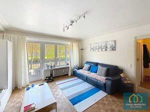 Bel appartement 2CH+vues sur le Parc du Cinquantenaire!