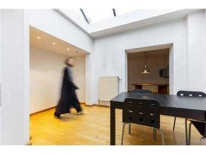 APPARTEMENT DE QUALITÉ AU R-D-C AVEC BEAUCOUP DE POTENTIEL