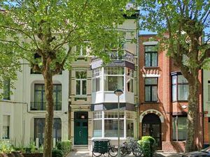 Chambre étudiante avec cuisine et salle de bain privées