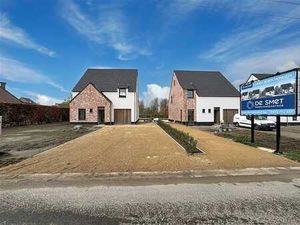 NOUVEL IMMEUBLE AVEC 3 CHAMBRES ET JARDIN À DEFTINGE