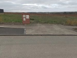 Vente terrain 383 m² à Estrées-Saint-Denis (60190)  72 800 €