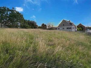 Terrain à bâtir pour maisons semi-mitoyennes sur une grande
