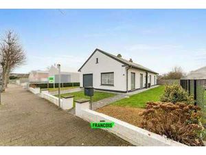 Bungalow clé en main situé au calme sur un emplacement de c…