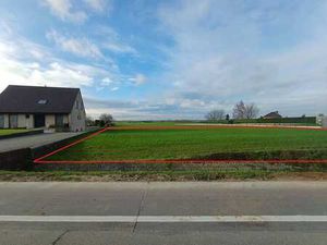 3 ruime bouwgronden in landelijke en centrale omgeving – ...