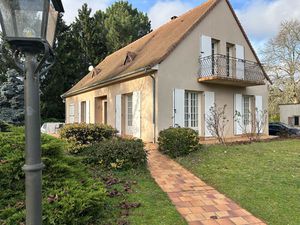 Vente Grande maison spacieuse 5 chambres dont 2 en plain-pied Changé centre