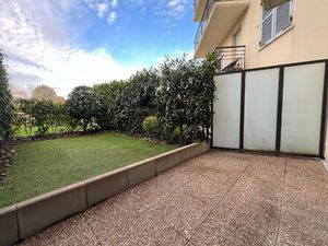 Appartement T2 avec jardin et terrasse proche gare.