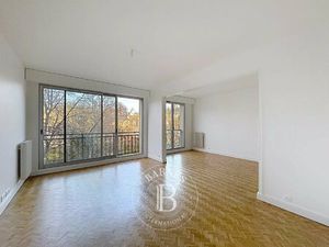 Le service location de la maison BARNES vous présente ce bien :