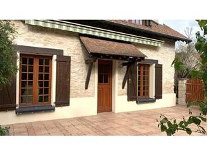 Maison avec charme - calme absolu - gare / commerces à pied - 2 places parking - Mareil su