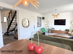 Maison contemporaine a vendre  SAINT DENIS EN VAL  3 chambres   beau jardin